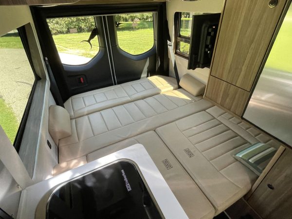 2020 Airstream Interstate 19 Tommy Bahama Edition 4x4 - Image 137