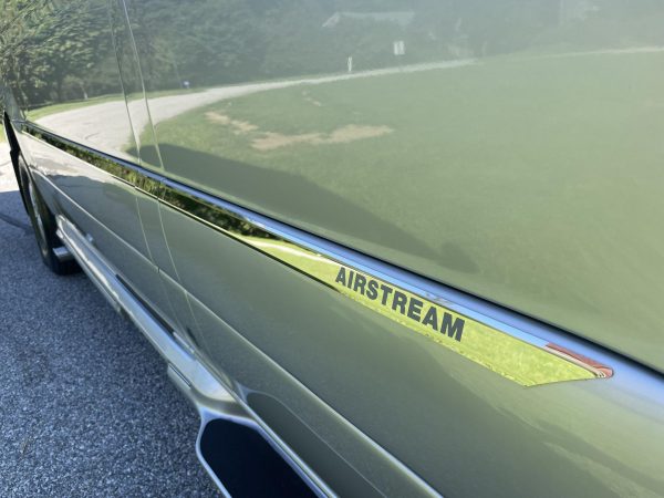 2020 Airstream Interstate 19 Tommy Bahama Edition 4x4 - Image 144