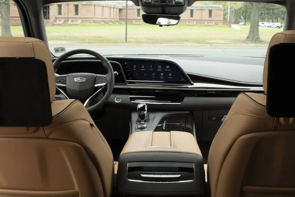 2021 Cadillac Escalade Premium Luxury - Image 30