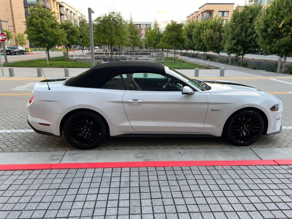 2022 Ford Mustang GT Premium - Image 6