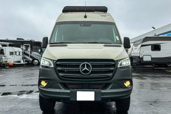 2020 Winnebago Revel 4x4 - Image 3