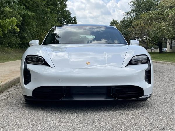 2020 Porsche Taycan Turbo - Image 10
