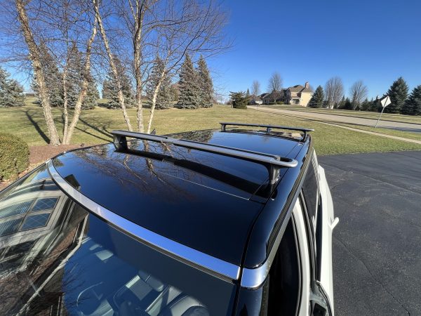 2022 Rivian R1S Launch Edition - Image 2