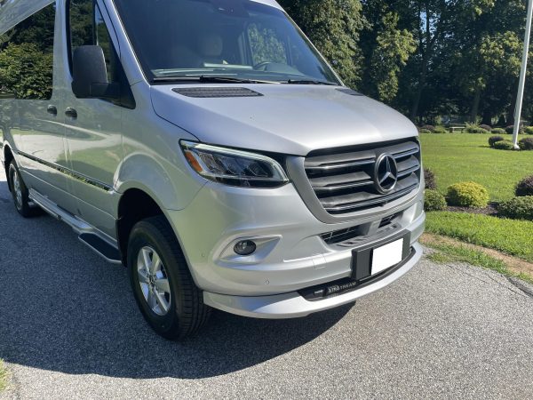 2020 Airstream Interstate 19 Tommy Bahama Edition 4x4 - Image 172