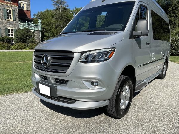 2020 Airstream Interstate 19 Tommy Bahama Edition 4x4 - Image 183
