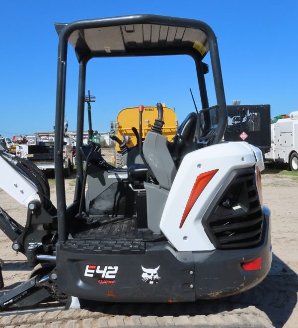 2020 Bobcat E42 - Image 17