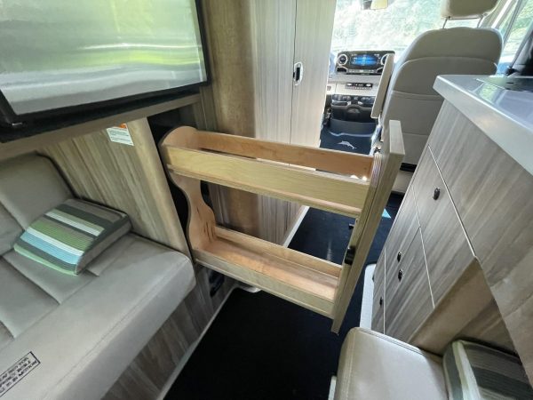 2020 Airstream Interstate 19 Tommy Bahama Edition 4x4 - Image 202