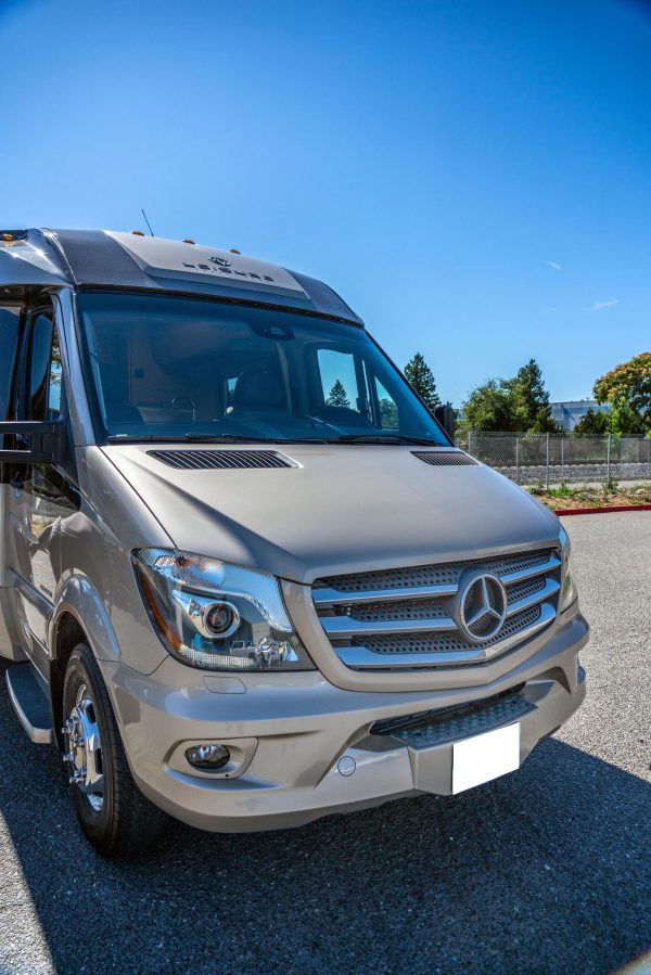 2019 Leisure Travel Serenity S24 CB - Image 6