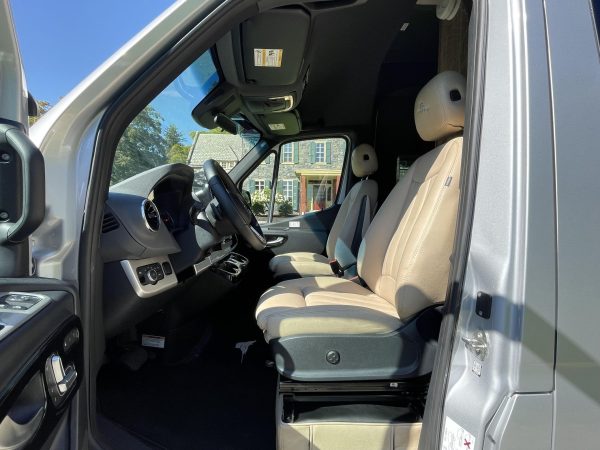 2020 Airstream Interstate 19 Tommy Bahama Edition 4x4 - Image 214