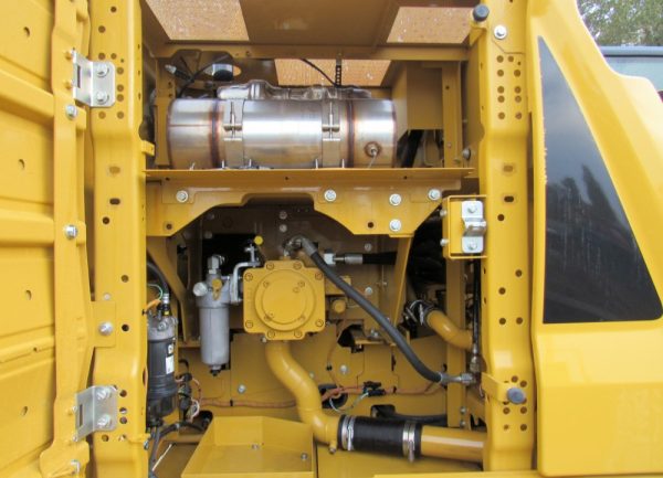 2018 Caterpillar 320GC - Image 10