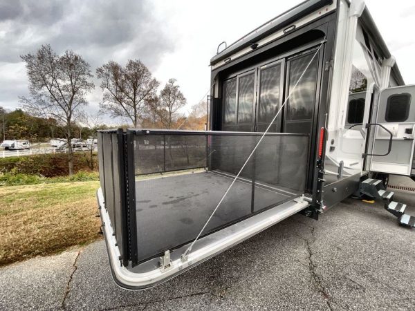 2021 Jayco Seismic 4113 - Image 16