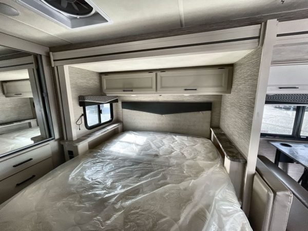 2022 Thor Motor Coach GEMINI 23TW - Image 24