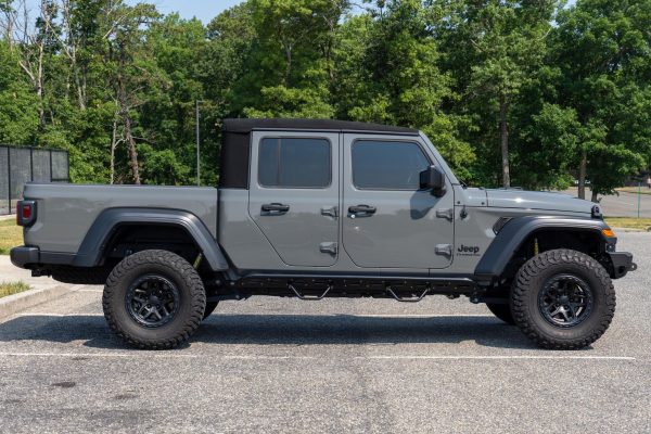 2020 Jeep Gladiator Sport S - Image 37