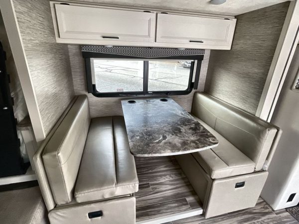 2022 Thor Motor Coach GEMINI 23TW - Image 26