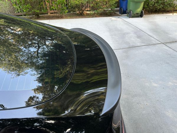 2022 Tesla Model S - Image 15