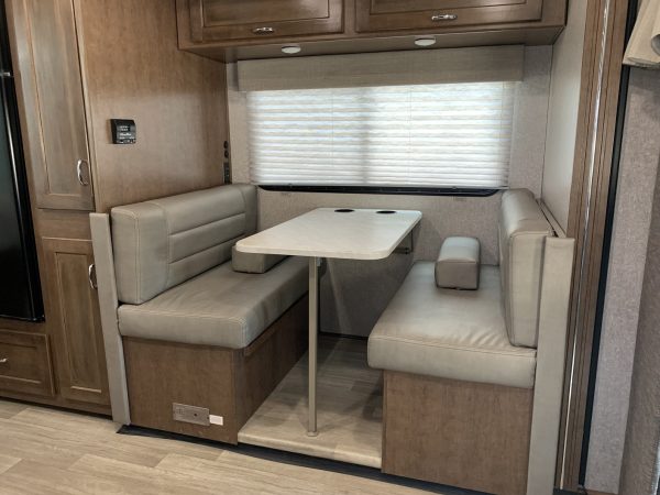 2020 Winnebago VITA 24P - Image 17