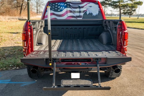 2019 Ford F-150 Raptor - Image 20