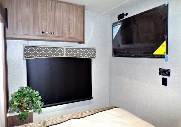 2020 Dynamax Isata 3 Series 24RW - Image 35