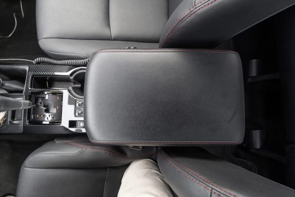 2020 Toyota 4Runner Overland - Image 6