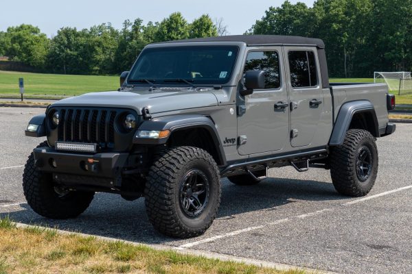 2020 Jeep Gladiator Sport S - Image 40