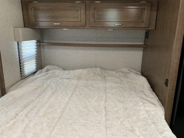 2020 Winnebago VITA 24P - Image 21