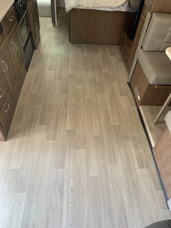 2020 Winnebago VITA 24P - Image 22