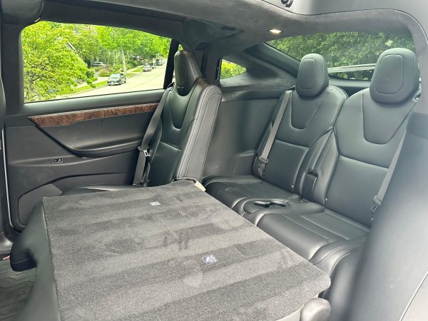 2019 Tesla Model X 100D - Image 34