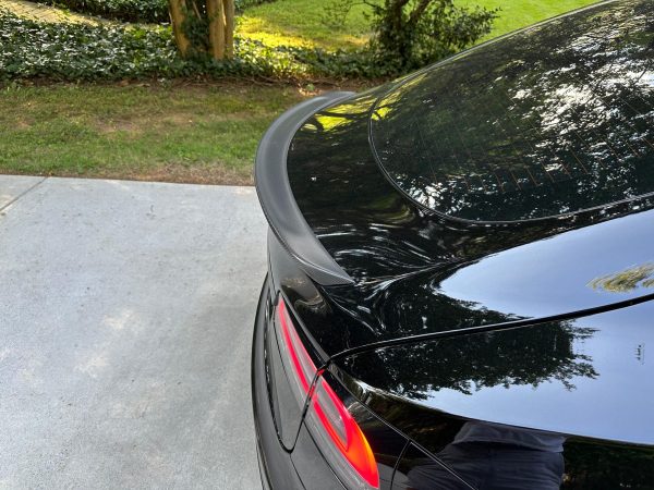 2022 Tesla Model S - Image 24