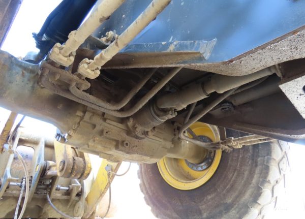 2019 Komatsu WA380-8 - Image 6
