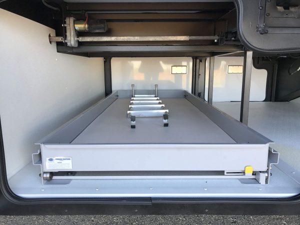 2017 Fleetwood Pace Arrow LXE 38B - Image 36