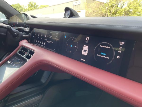 2020 Porsche Taycan Turbo - Image 31