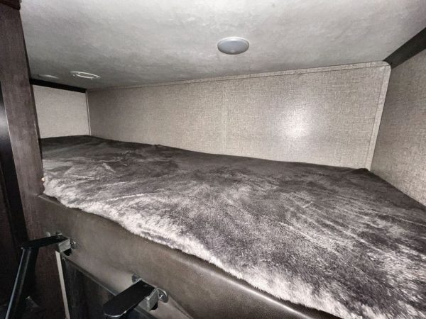 2021 Jayco Seismic 4113 - Image 30