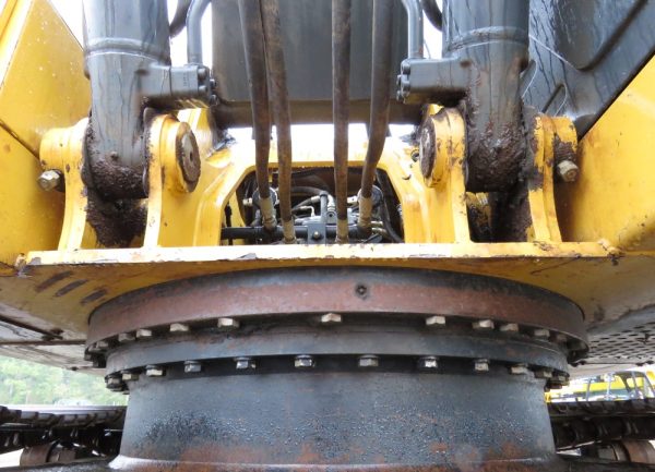 2018 John Deere 210G LC - Image 12