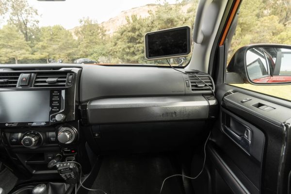 2020 Toyota 4Runner Overland - Image 15
