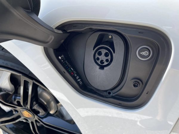 2020 Porsche Taycan Turbo - Image 33