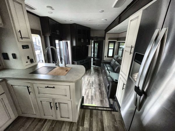 2021 Jayco Seismic 4113 - Image 34