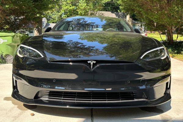 2022 Tesla Model S - Image 32