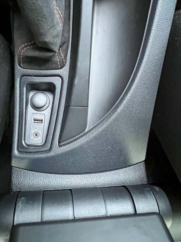 2011 BMW 1M - Image 35