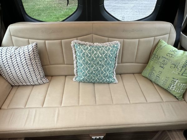 2020 Airstream Interstate 19 Tommy Bahama Edition 4x4 - Image 47