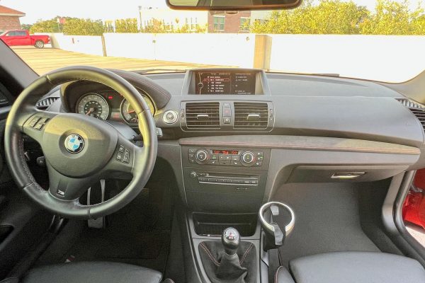 2011 BMW 1M - Image 40