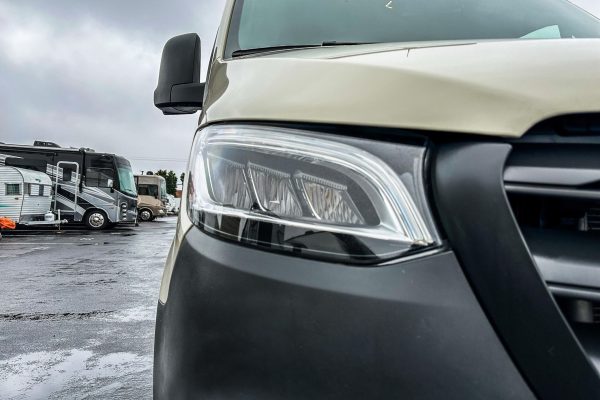 2020 Winnebago Revel 4x4 - Image 37