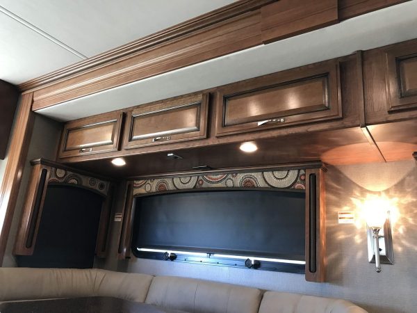 2017 Fleetwood Pace Arrow LXE 38B - Image 55