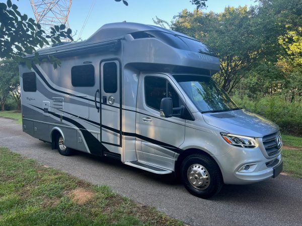 2020 Tiffin Wayfarer 25QW - Image 63