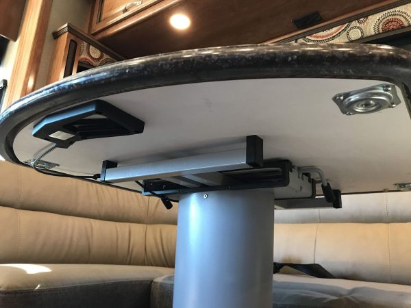 2017 Fleetwood Pace Arrow LXE 38B - Image 58