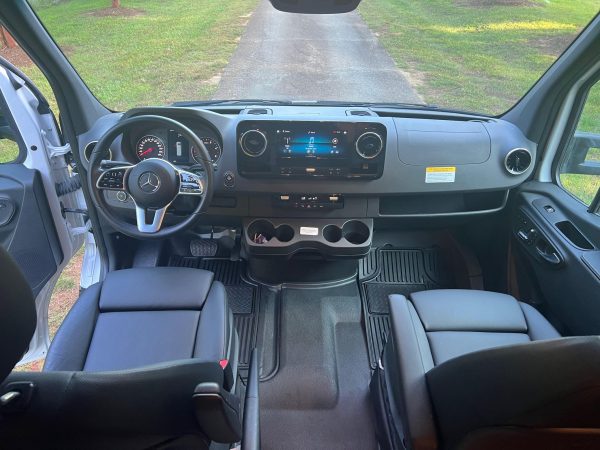 2020 Tiffin Wayfarer 25QW - Image 68