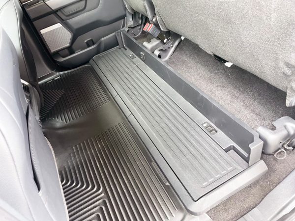 2022 Ford F-150 Lightning Lariat - Image 76