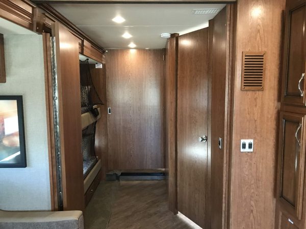 2017 Fleetwood Pace Arrow LXE 38B - Image 64