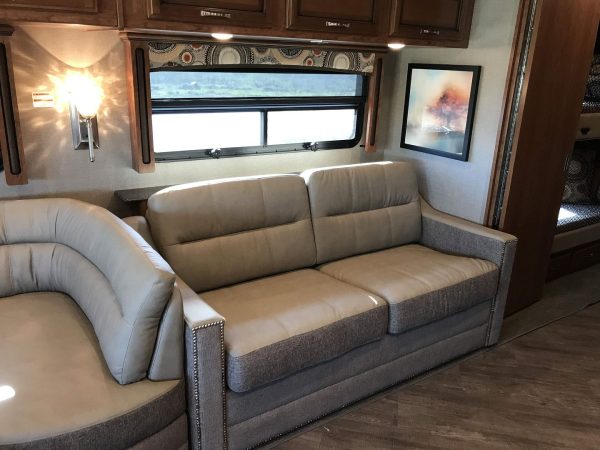 2017 Fleetwood Pace Arrow LXE 38B - Image 68