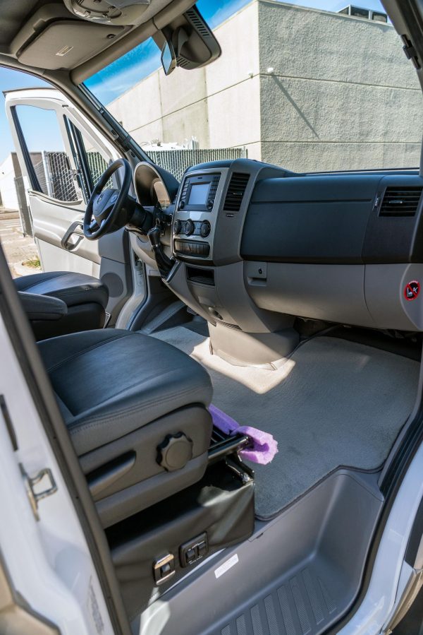 2019 Leisure Travel Serenity S24 CB - Image 54
