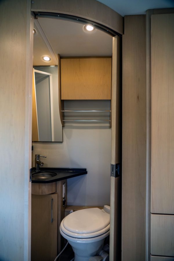 2019 Leisure Travel Serenity S24 CB - Image 57